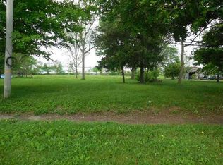 1014 & 1010 N Main St, Tipton, IN 46072