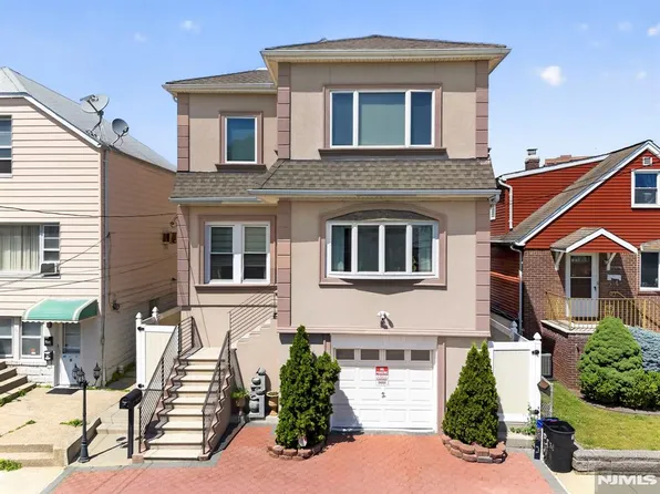 3 Prospect Ave, Cliffside Park, NJ 07010