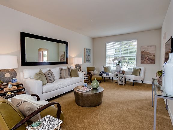 4th image of 1198 Galeria Ct