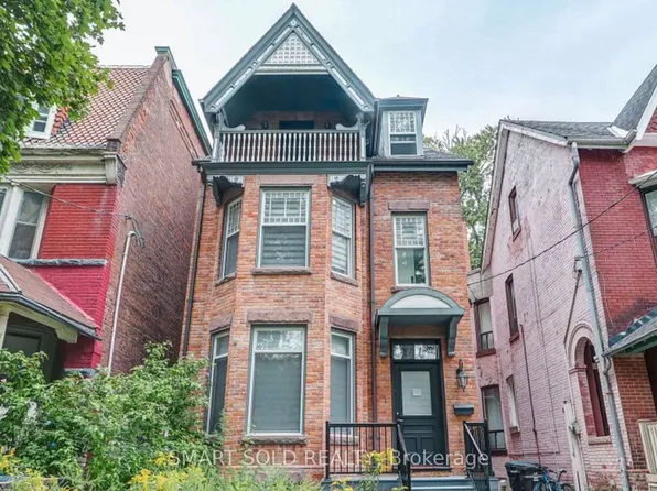 61 Brunswick Ave, Toronto, ON M5S 2L8
