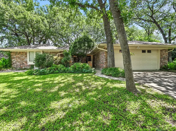 4911 Stage Line Dr, Arlington, TX 76017