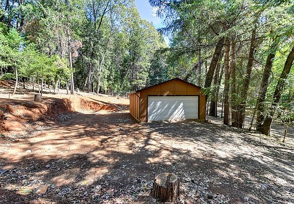 3rd image of 5023 Virginia Bird Mine Ct