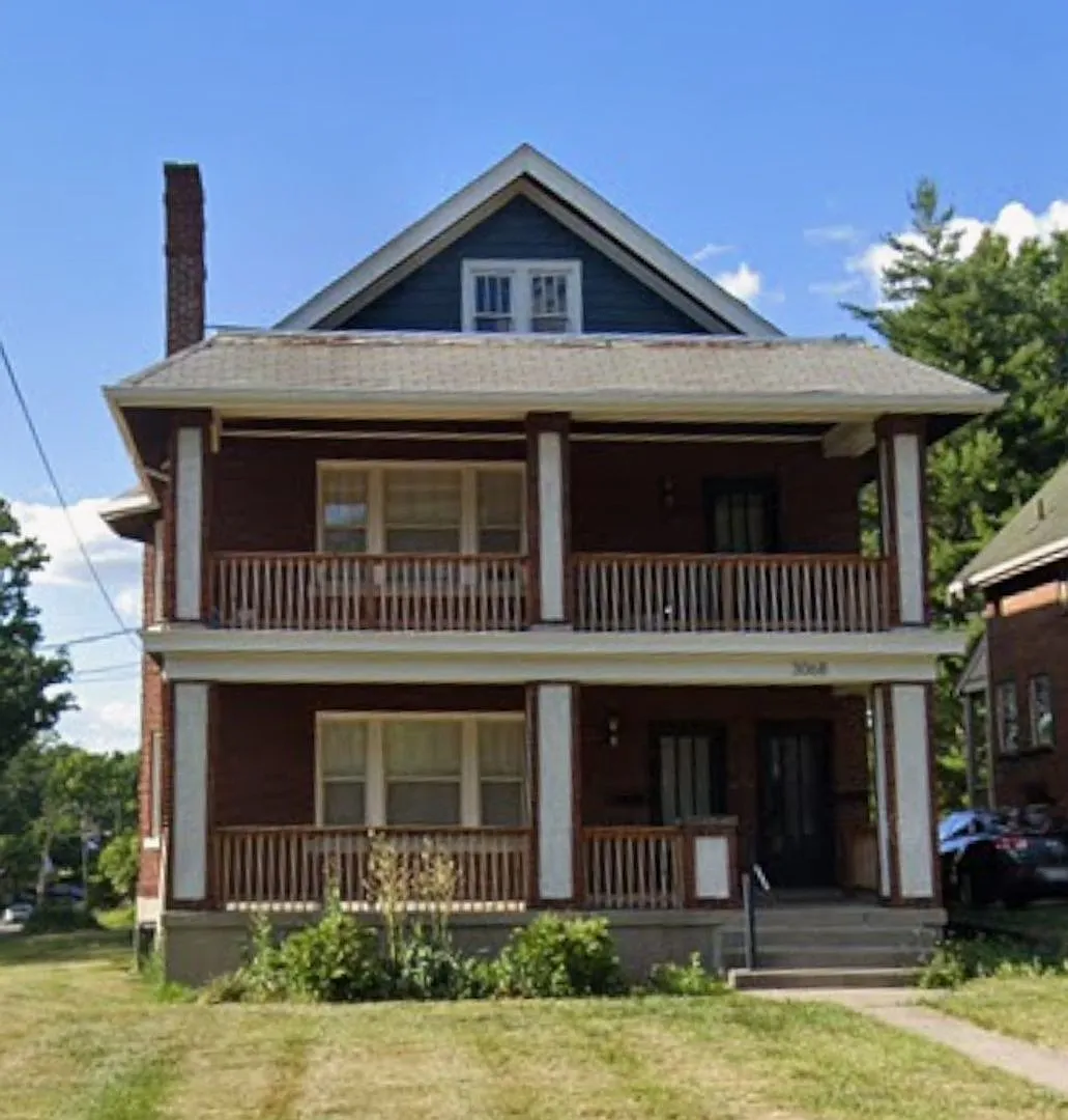 2 bed, 1.0 bath, $1,245 — Photo 1