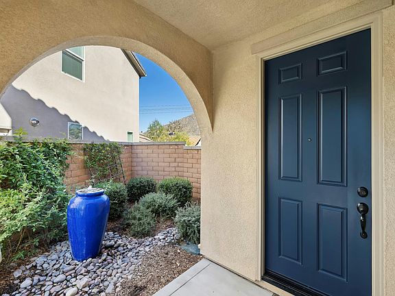 Front door area/porch