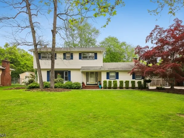 54 Canterbury Dr, Scotch Plains Twp., NJ 07076