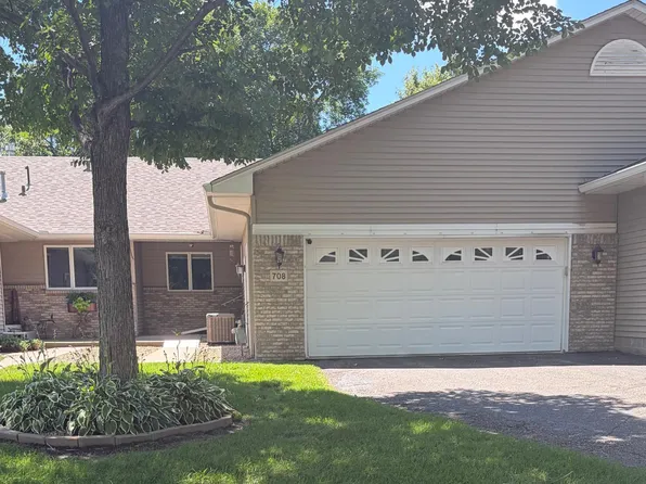 708 W 4th St, Monticello, MN 55362