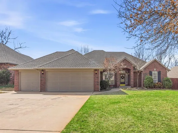 14301 Canterbury Dr, Edmond, OK 73013