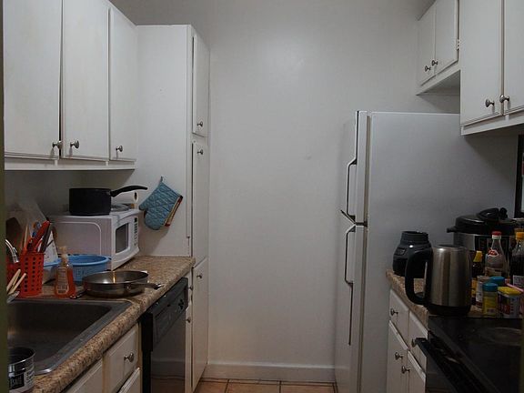 5th image of 388 S Main St APT 57