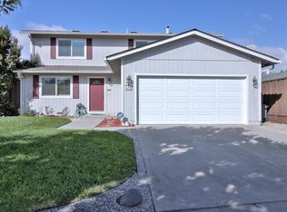 670 El Toro Dr, Hollister, CA 95023