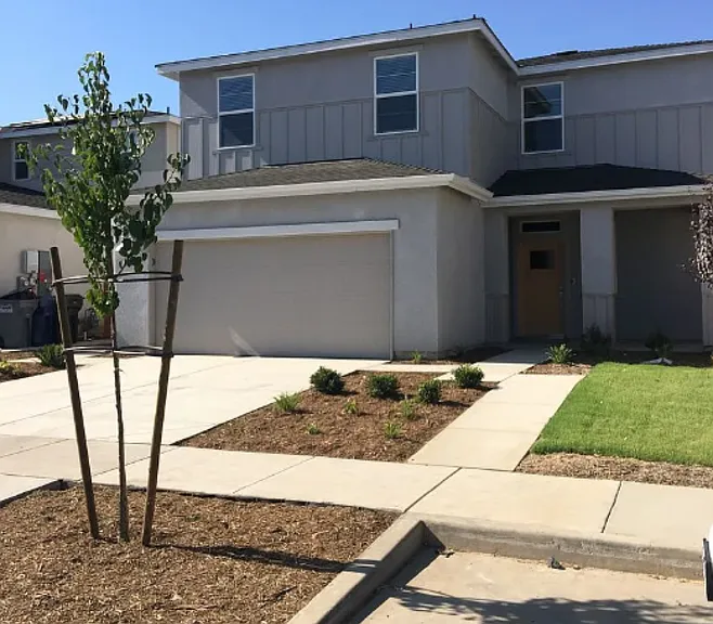 2387 Explorador Dr — Photo 2