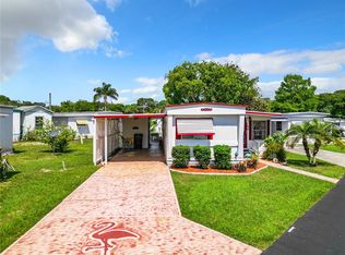 248 Rue De Fontaine, Tavares, FL 32778