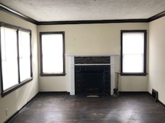 2nd image of 1530 King Ave