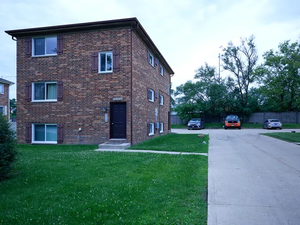 21W215 Tee Ln #3, Itasca, IL 60143