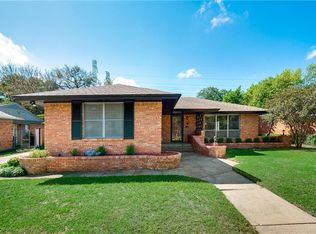 3426 Mapleleaf Ln, Dallas, TX 75233
