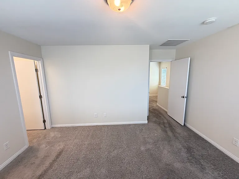 6070 Forest Archer Pl — Photo 24