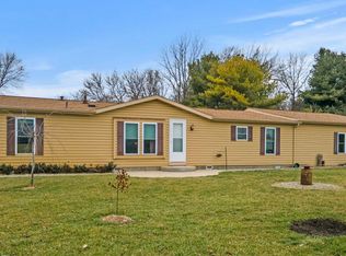 2843 N Lakeview Dr, Warsaw, IN