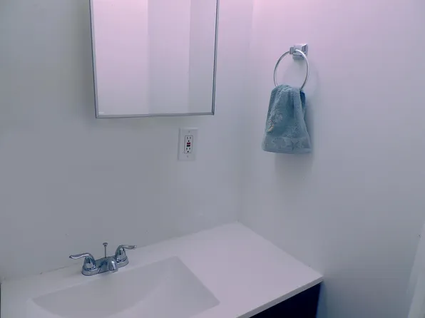 2920 Southern Ave SE APT 4, Washington, DC 20020