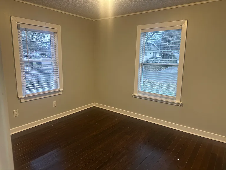 3909 Cypress Ave SW — Photo 14