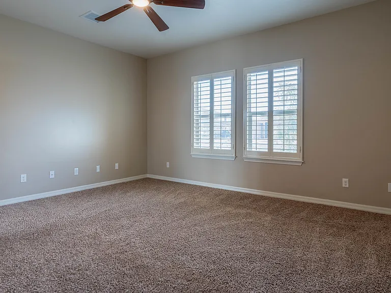 5804 Aberdeen Ct — Photo 6