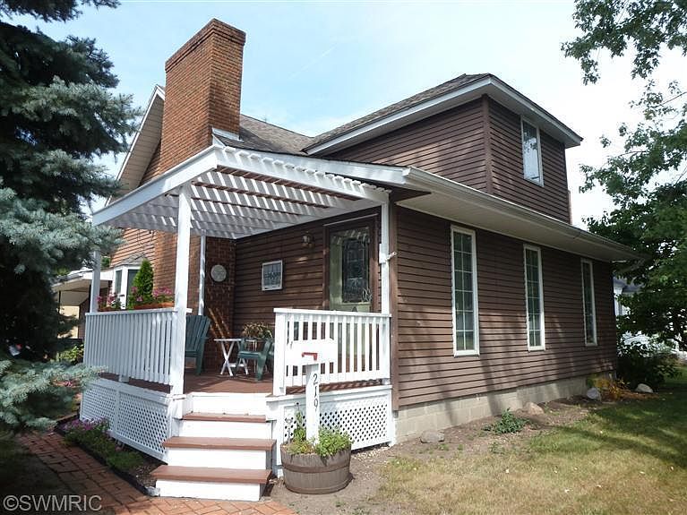 1st image of 219 S Lakeview Ave