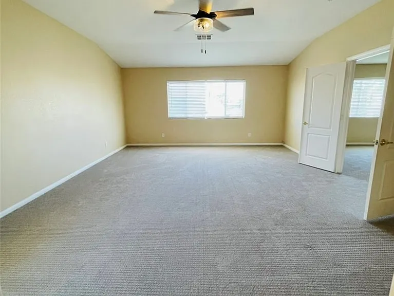 2722 La Porte Ct — Photo 8