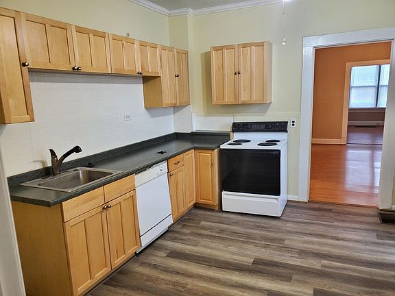 2nd image of 6758 W Park Ave #A