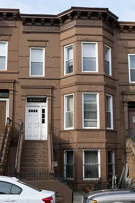 Rented by Brown Harris Stevens | media 10