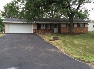6816 Autumn View Dr, Fort Wayne, IN 46816