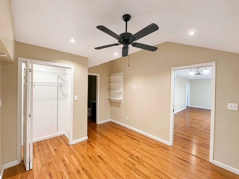 3703 Mount Vernon Ave — Photo 5