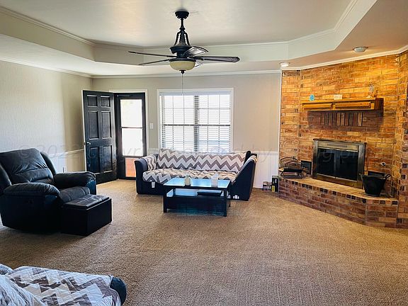 5th image of 2600 Dogwood Ln