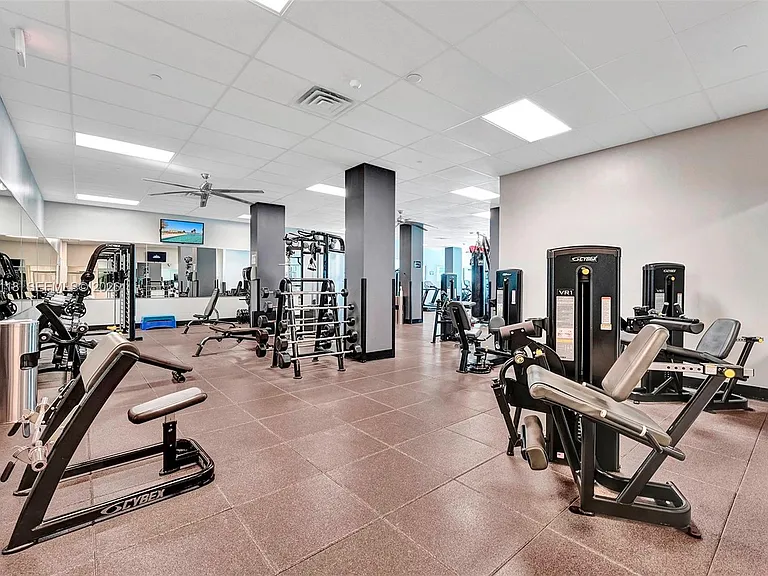2501 S Ocean Dr #401 — Photo 28