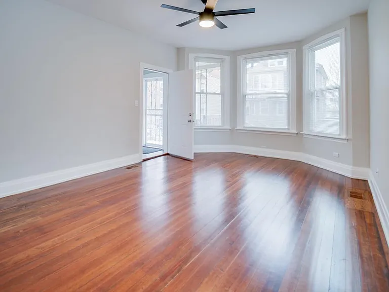 3138 N Lawndale Ave #1 — Photo 4