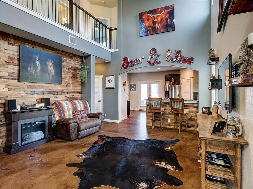 2101 Rivers Edge Way #4