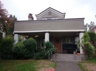 2711 33rd Ave S, Seattle, WA 98144