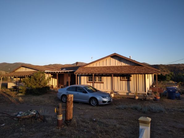 9008 Hierba Rd
