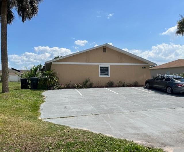 1st image of 375 Dundee Dr #375