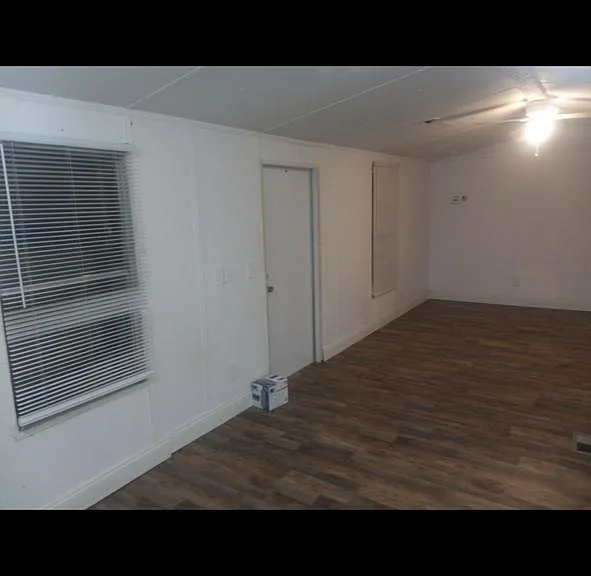 625 Allen St #5 — Photo 4