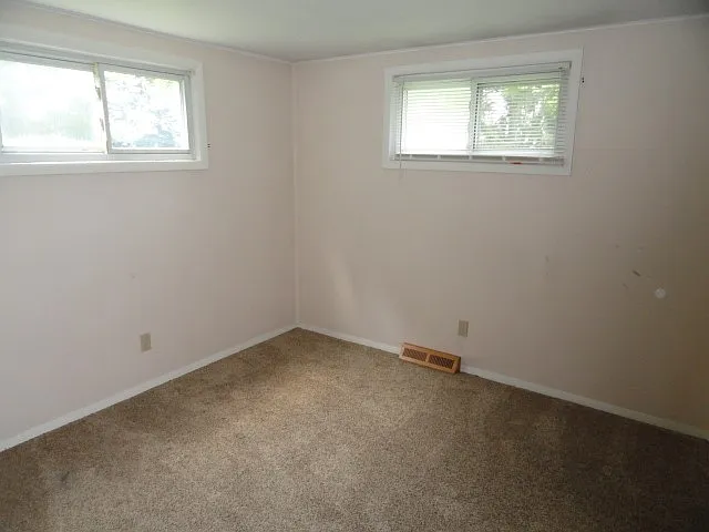 121 N Ridge Dr — Photo 8