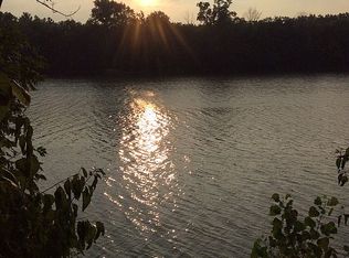 17630 W River Rd, Bowling Green, OH 43402