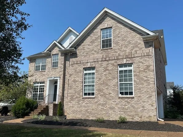 119 Settlers Way, Hendersonville, TN 37075
