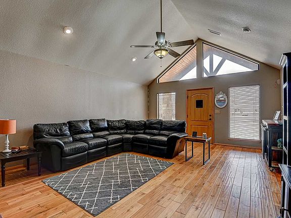 3rd image of 4301 E Sierra Ln