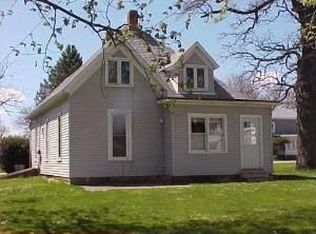303 E Main St, Wyanet, IL 61379