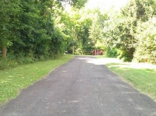 23A W Mill Rd, Flourtown, PA 19031