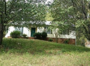 5529 Cottage Cove Ln, Charlotte, NC 28215