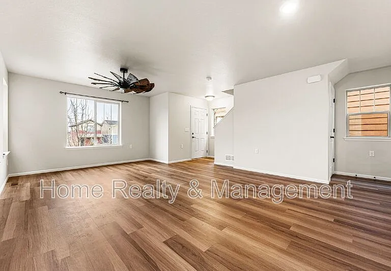 12760 Tamarac St — Photo 8