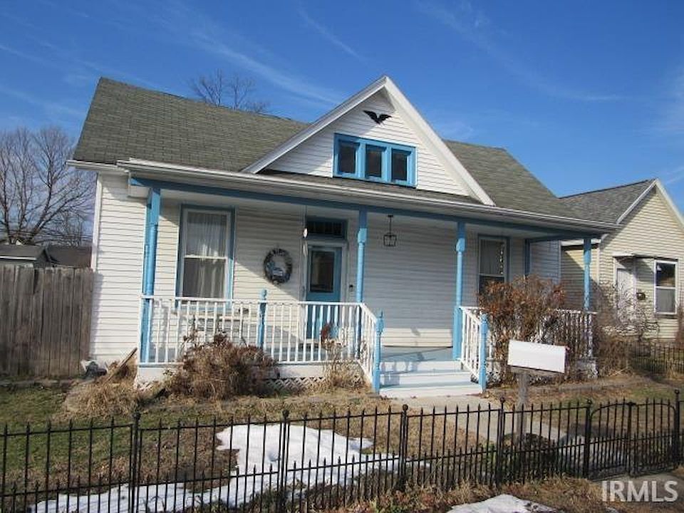 1st image of 409 E 2nd St