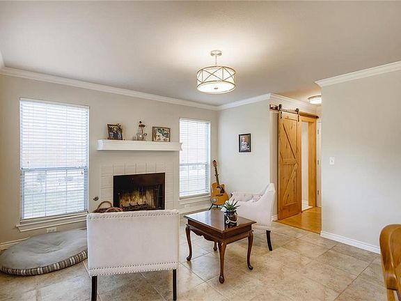 5th image of 3009 Sesbania Dr