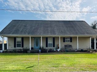 707 W Pine St, Erath, LA 70533