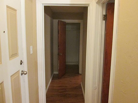 2nd image of 1375 N Washington St APT 8