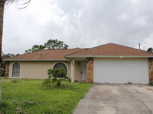 1402 Amador Ave NW, Palm Bay, FL 32907